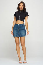 Load image into Gallery viewer, Zip Crop Top
